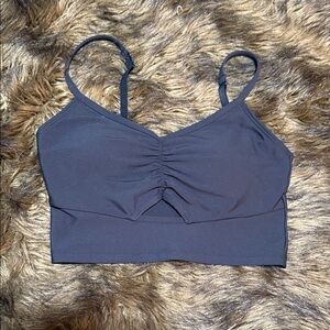 Black Old Navy sports bra